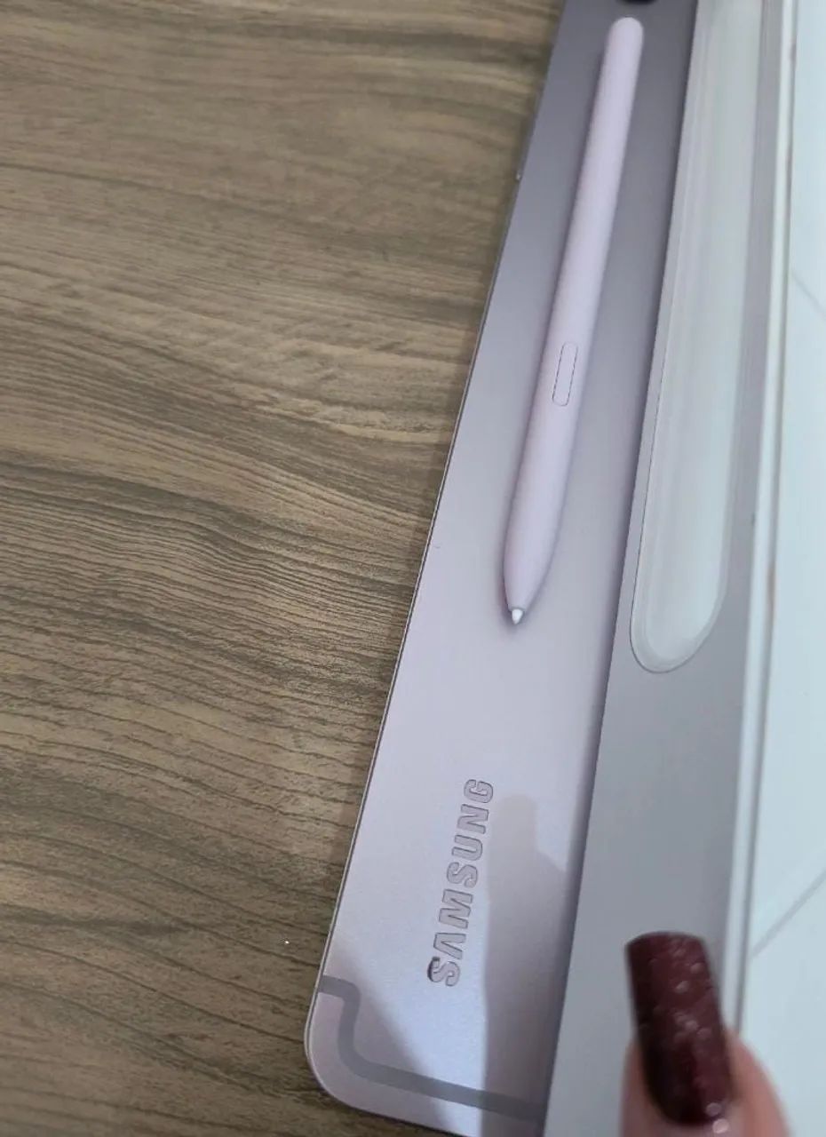 Tablet Samsung Tab S9 FE + teclado e mouse Logitech Pebble 2 - Foto 5