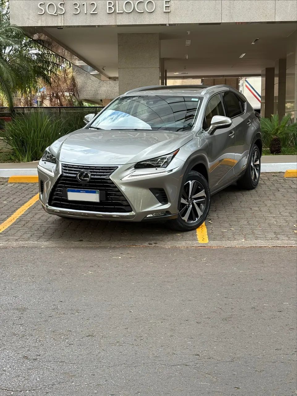 Lexus Nx-300 NX-300H LUXURY 2.5 16V AUT.(HYBRID) 2020