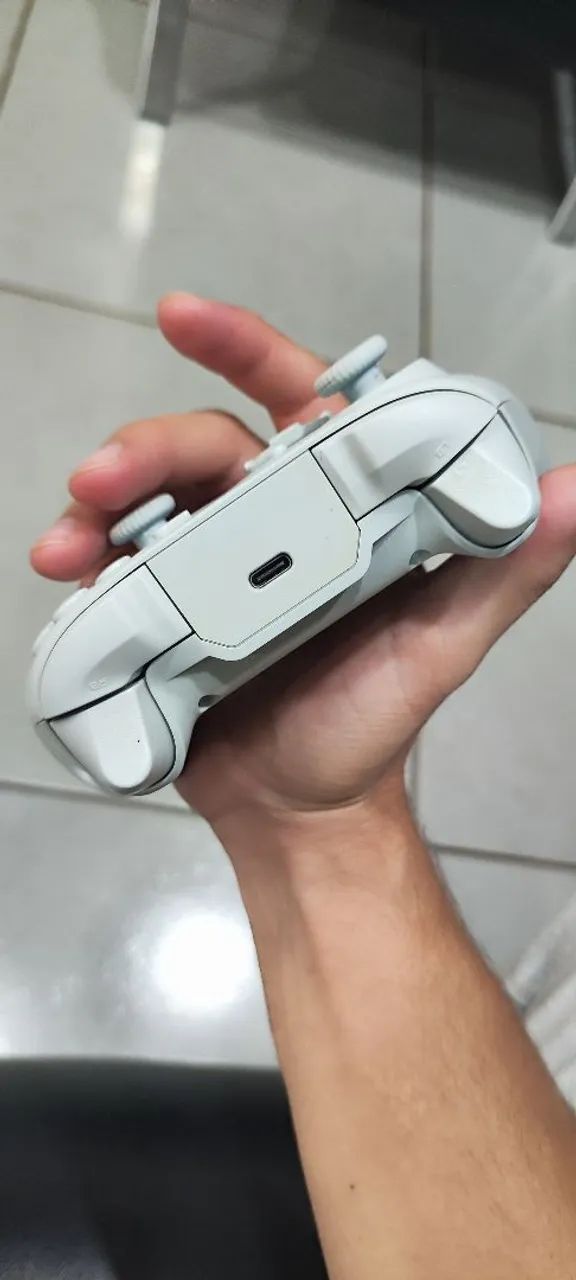 Vendo controle flydigi direwolf 