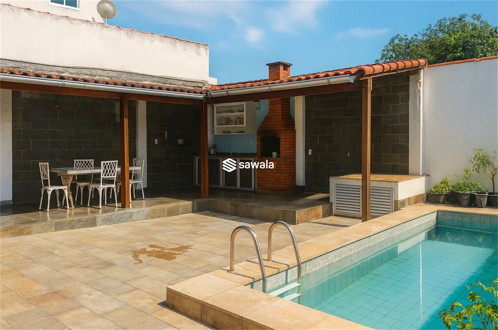 Casa com 171 m² em Condomínio - Taquara