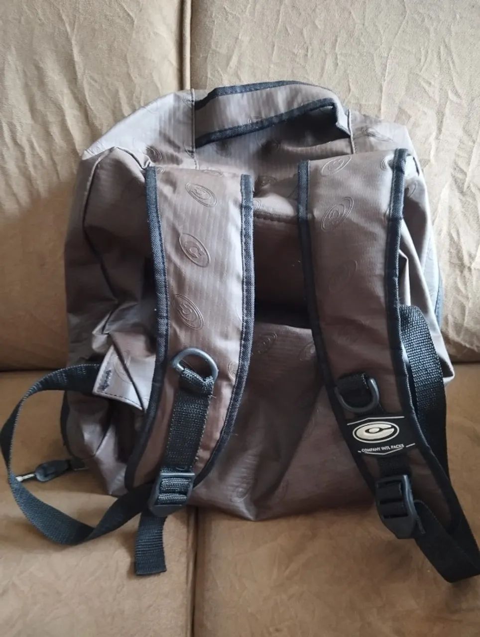 Mochila Company Intl Packs Original Marron - Novinha, Pouco Usada! - Foto 2