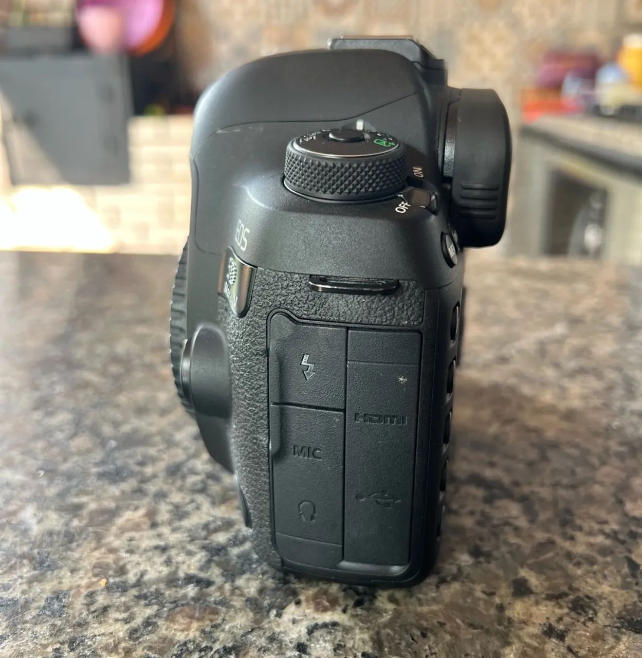 Canon EOS 5D Mark IV Full Frame - Foto 3