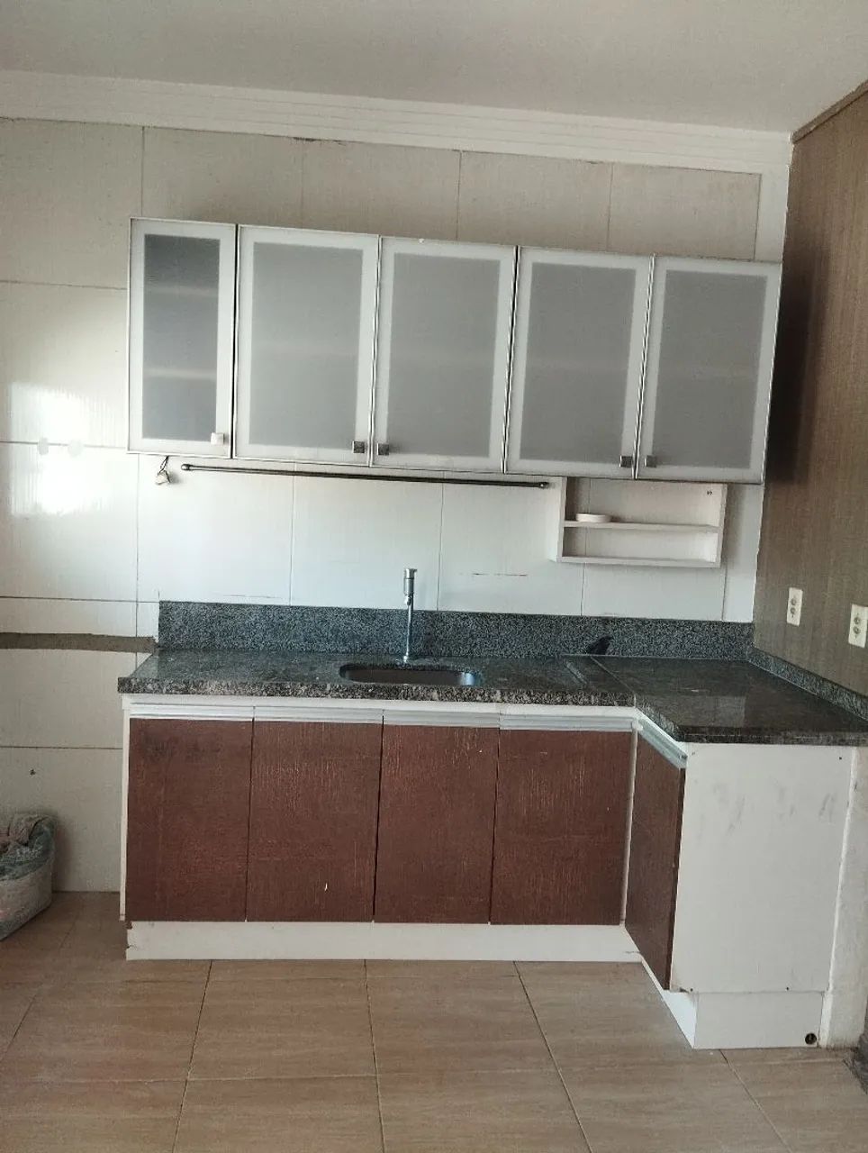 ALUGO APARTAMENTO - OURO VERDE <br> - Foto 2