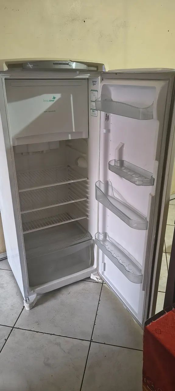 Geladeria Consul uma porta com freezer  - Foto 4