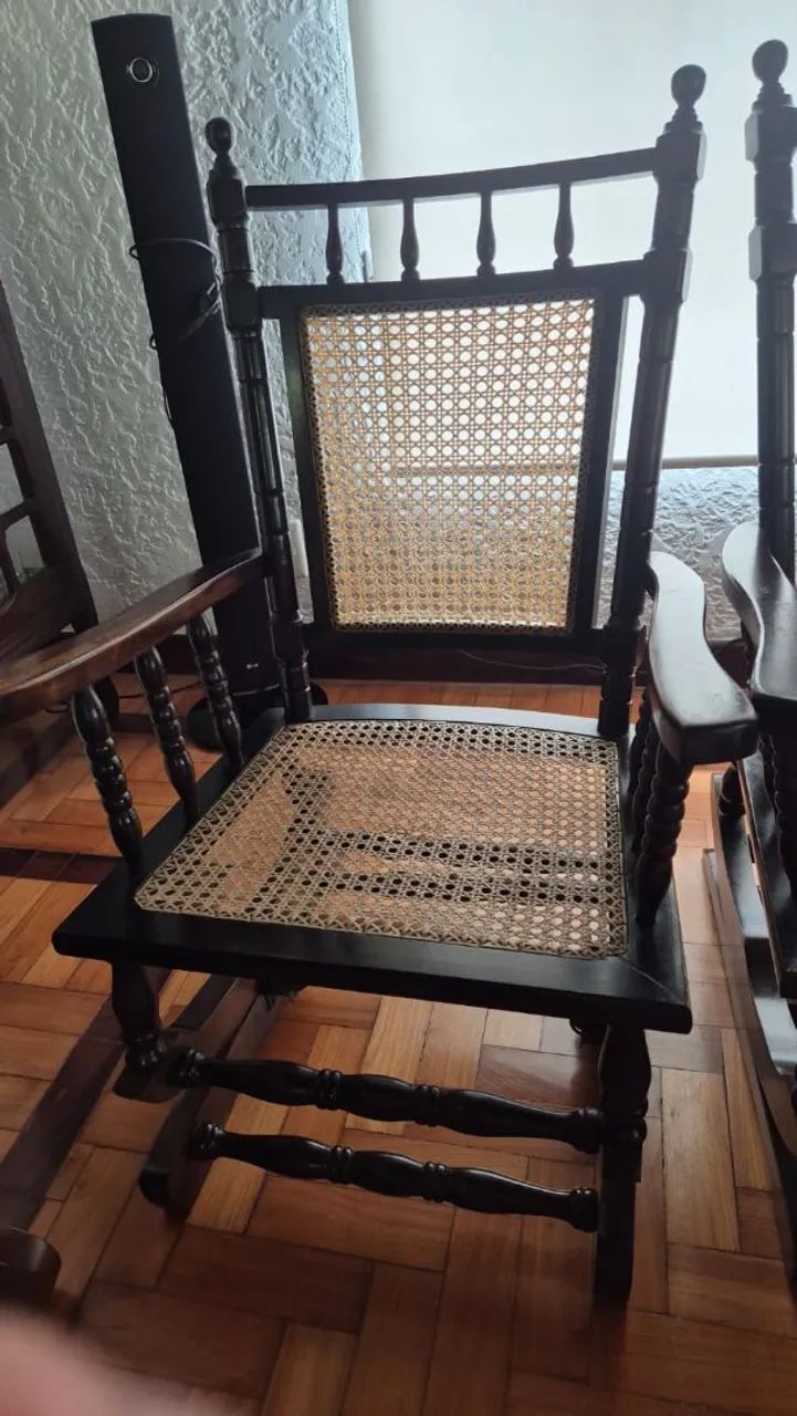 Vendo Cadeiras de Balanço - Foto 2
