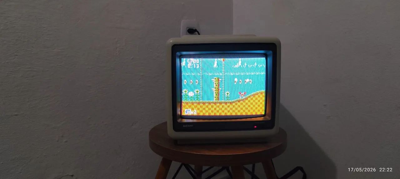 Tv semp 10 polegadas av 1022. - Foto 3