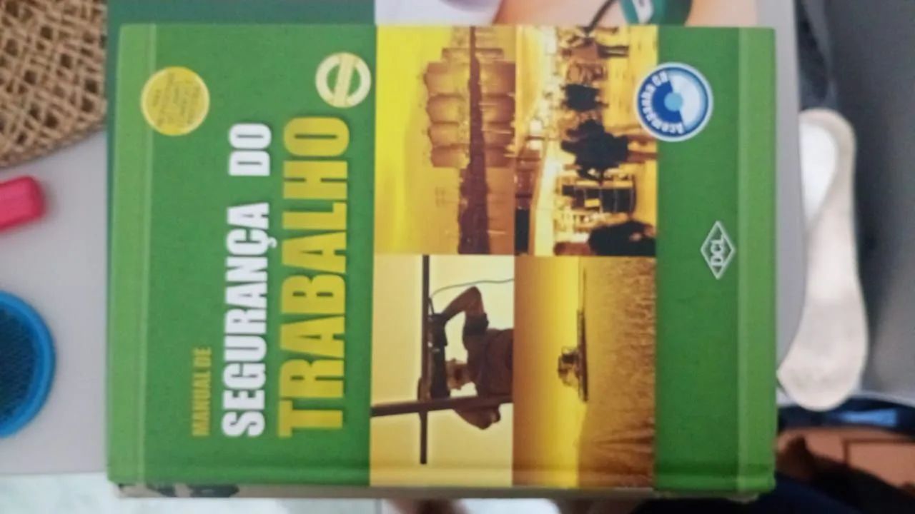 Livro  - Foto 2