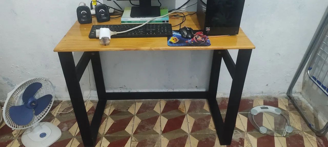 Mesa de estudo  - Foto 2