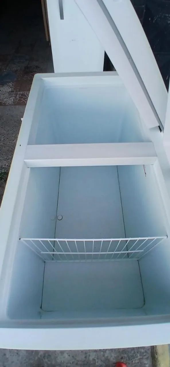 freezer horizontal fricon 411 litros 127V novo  - Foto 2