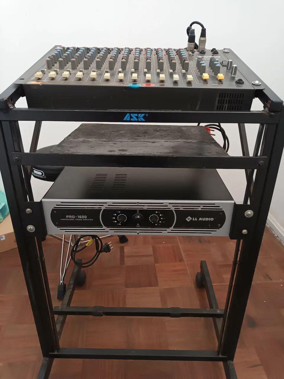 EQUIPAMENTOS DE SOM   R$ 4.000,00 - Foto 2