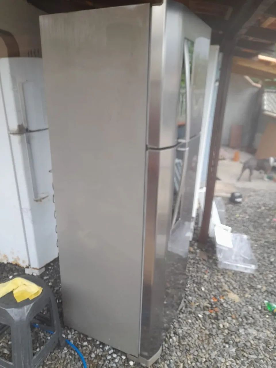 vendo linda geladeira Electrolux inox frost free  - Foto 3