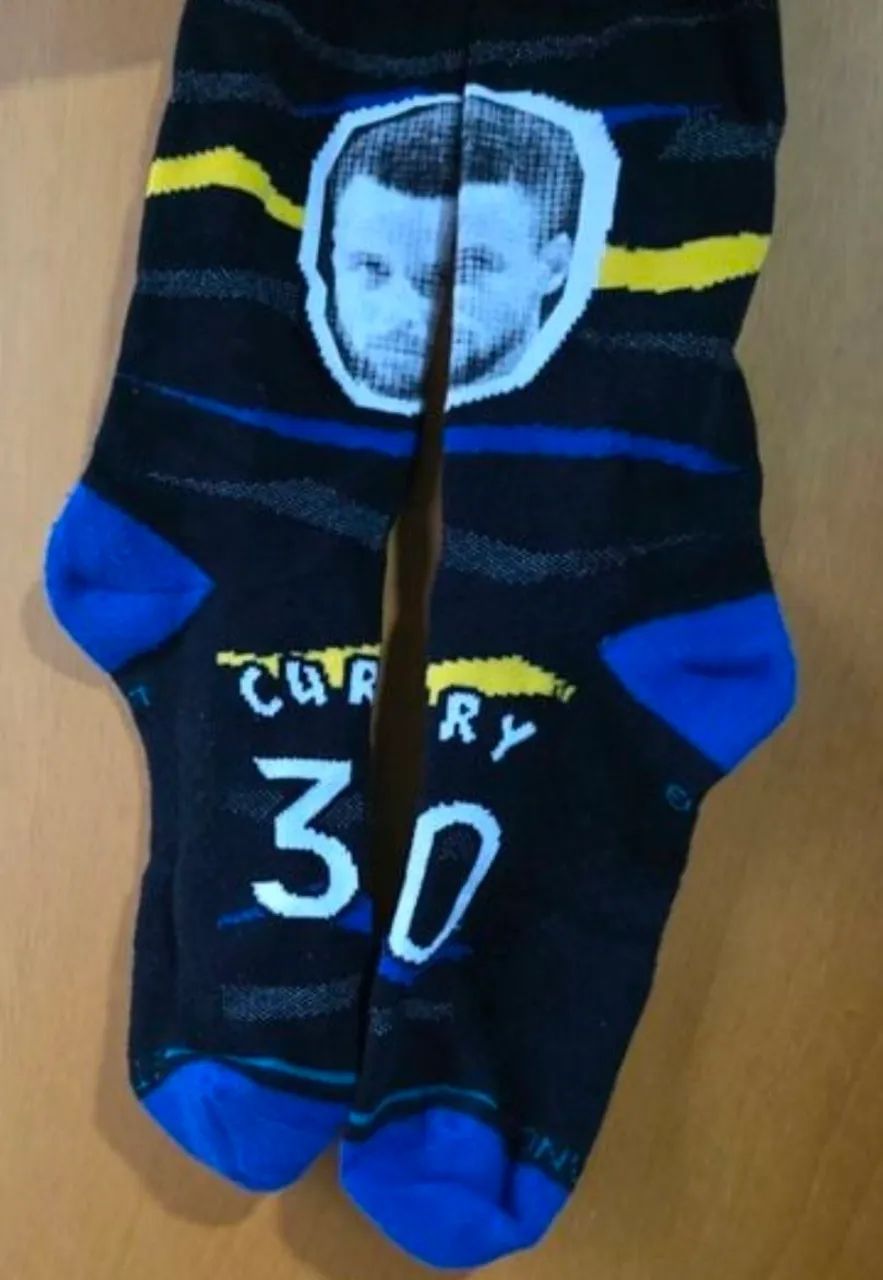 meia stance curry nba preta e azul tamanho único