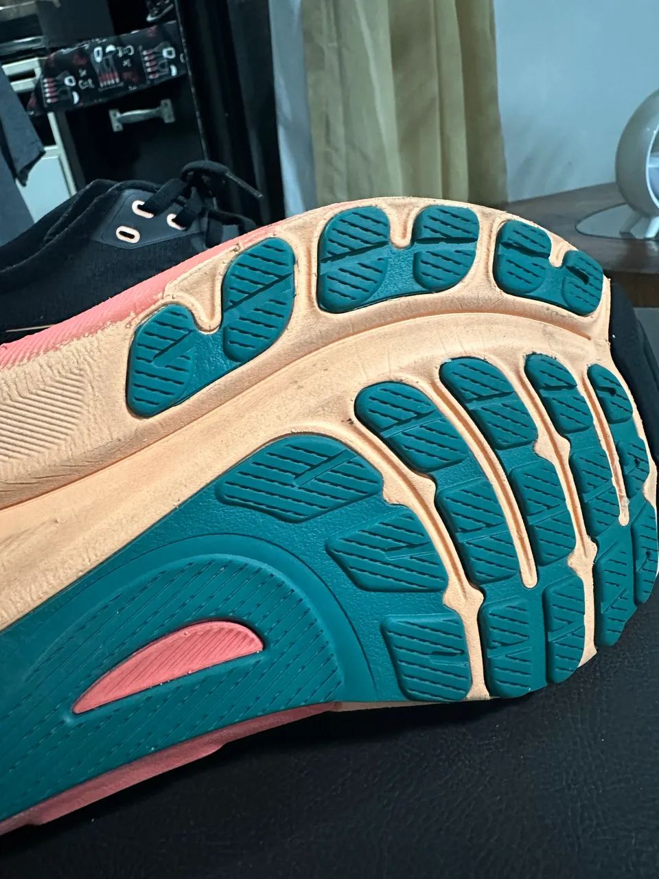 Asics Kayano 31 (630 reais) - Foto 3