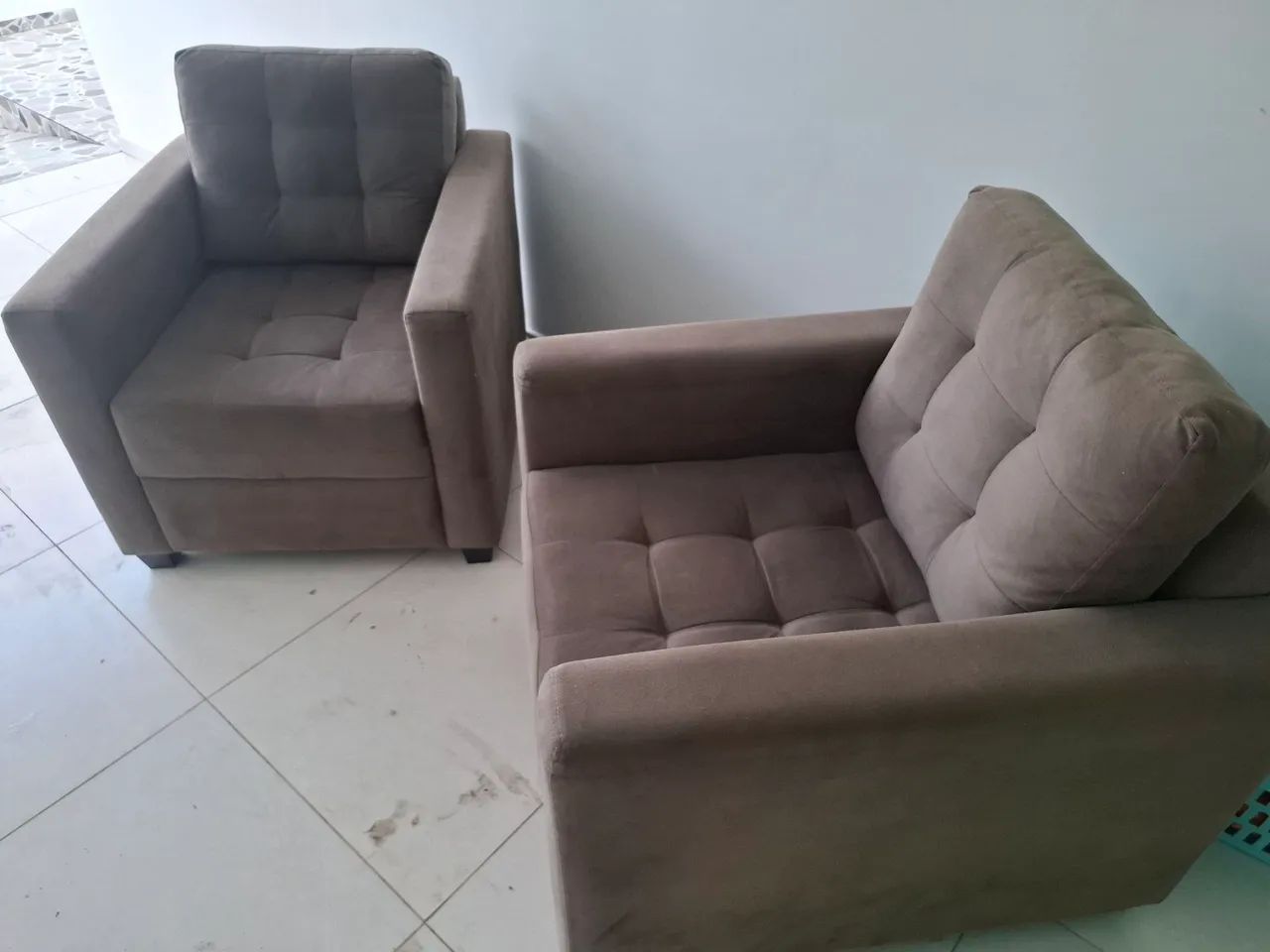 Conjunto de poltronas em veludo - Foto 3