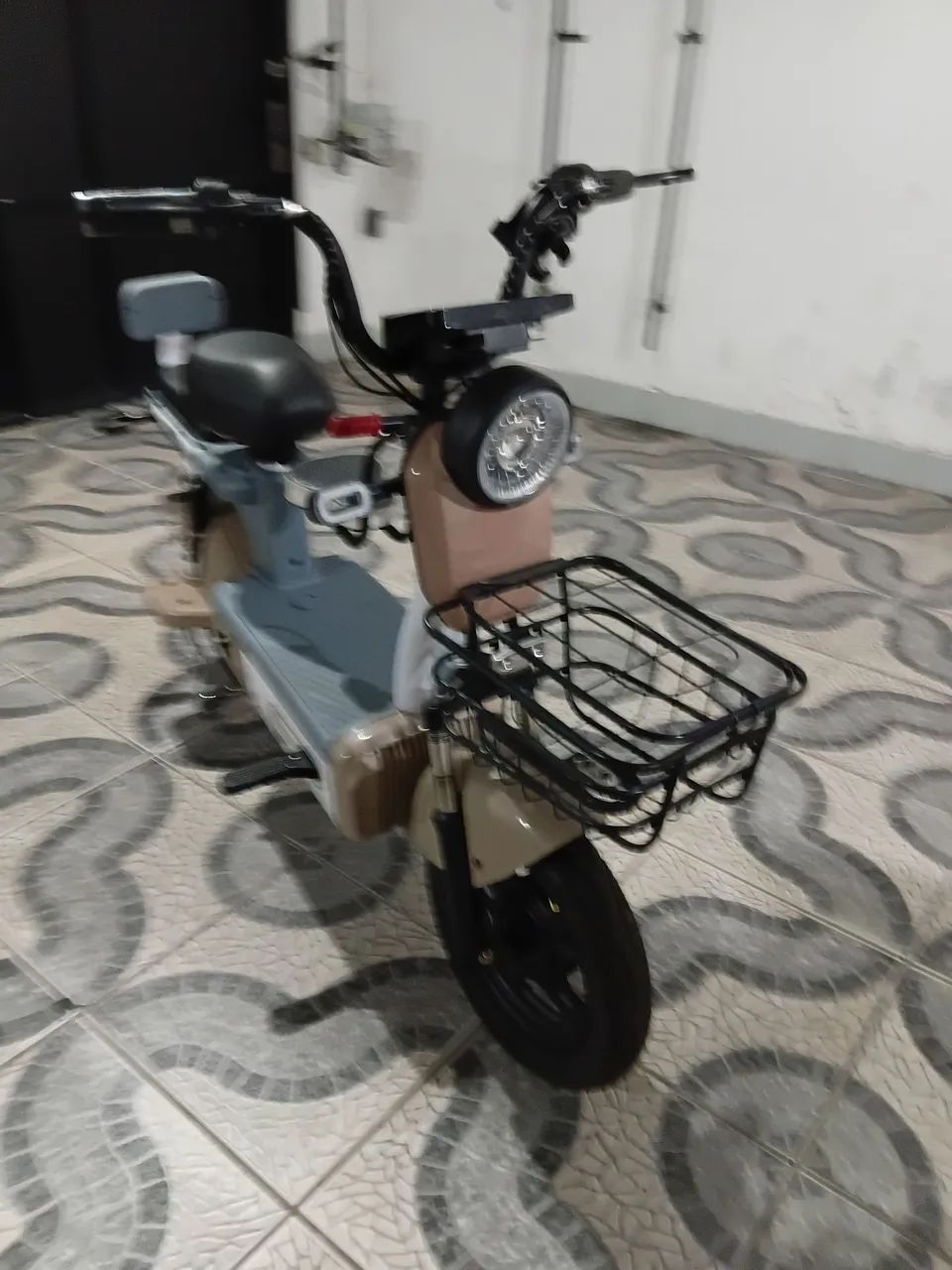 Bicicleta elétrica 600w  - Foto 2