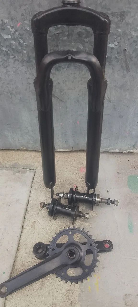 Vendo tudo da marca absolute 