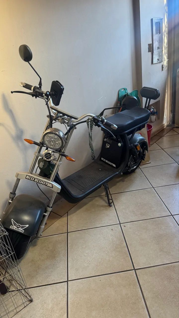 Scooter elétrica 