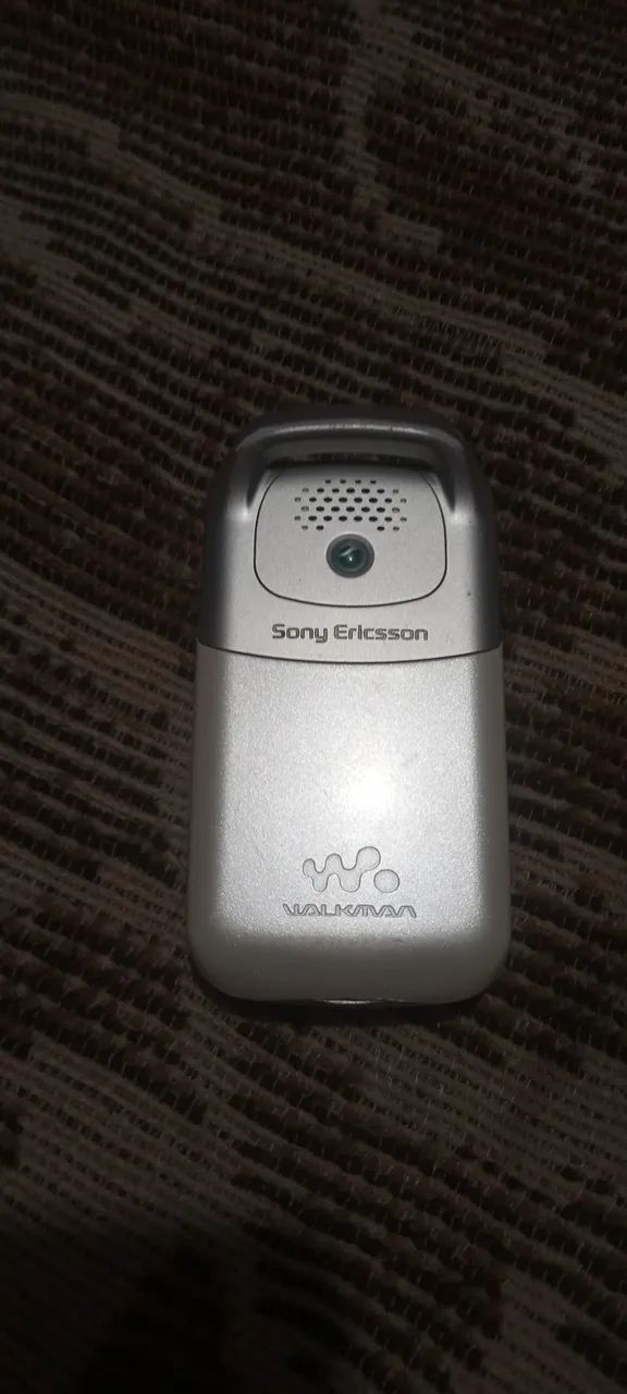 SONY Ericsson W300i - Foto 3