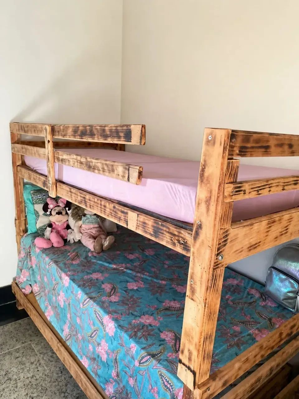 Imóvel para aluguel tem 200 metros quadrados com 4 quartos - Foto 4