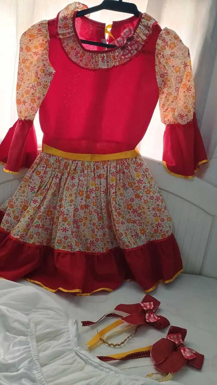 Lindo vestido de caipirinha 