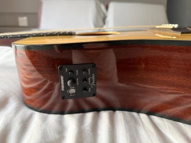 Violão Fender com case rígido - Foto 3