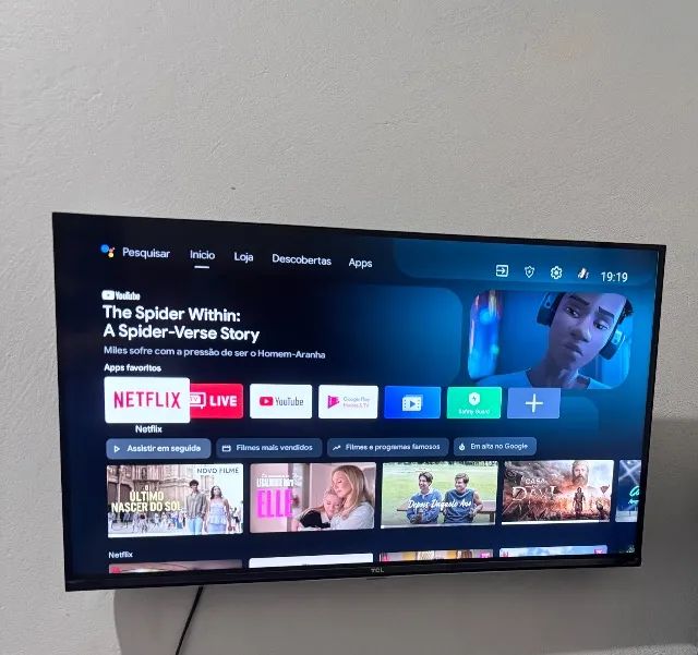 Televisão TCL- Smart, 32 polegadas
