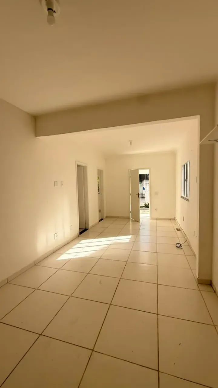 Casa com 3 quartos, garagem e quintal grande - Foto 4