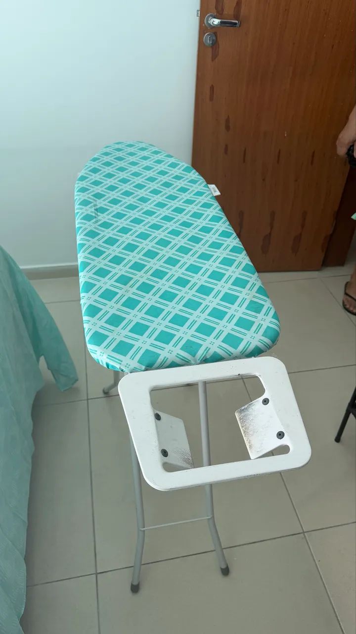 Tábua de passar roupa  - Foto 2