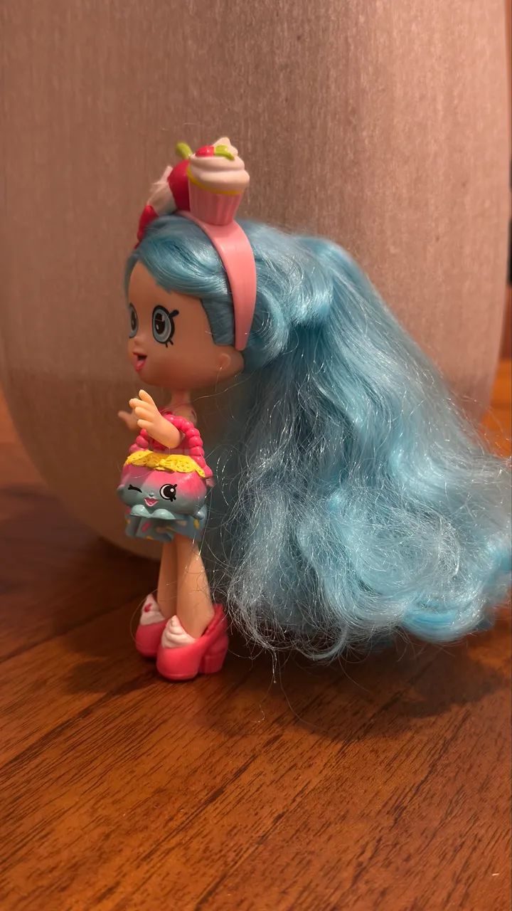 Boneca Shopkins Shoppies - Jessicake (Com Tiara E Bolsa) - Foto 5
