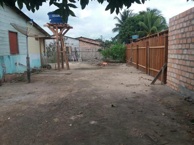 Vendo uma casa de esquina valor 50.000 - Foto 2