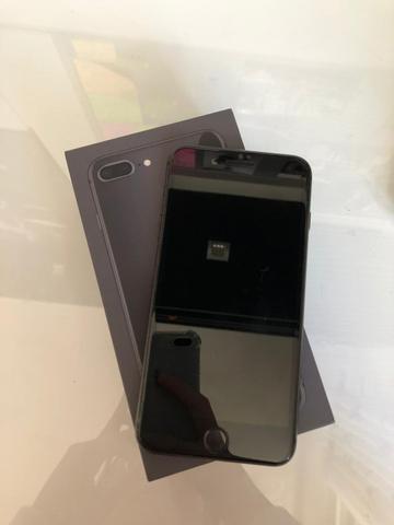 IPhone 8 Plus 64gb - Foto 2