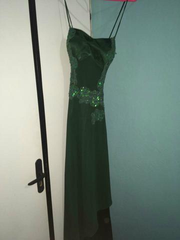 Vende se macaquinha e vestido semi novos - Foto 3