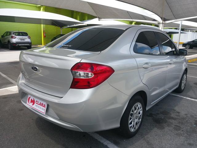 Ford ka + Sedã - Foto 8
