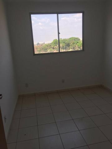 Apartamento em cond club 2qtos 1 vaga lazer completo ac financiamento e carro - Foto 3