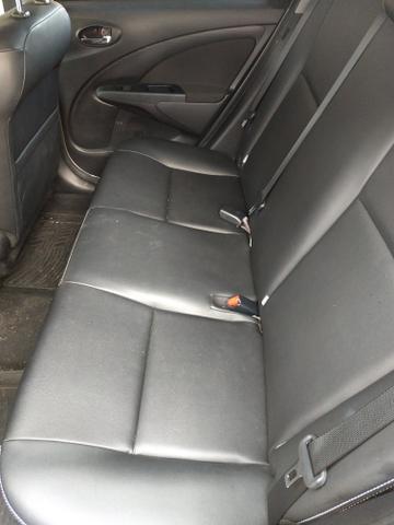 Toyota Etios Sedan 1,5 XLS 2017/18 - Foto 11