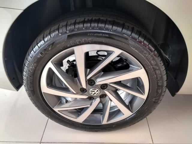 VOLKSWAGEN VIRTUS HIGHLINE 200 TSI - Foto 6