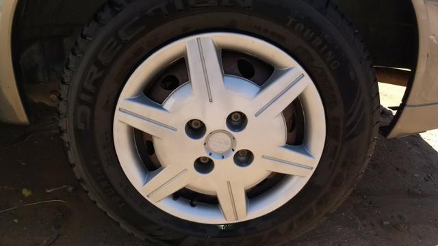 Carro - Foto 2
