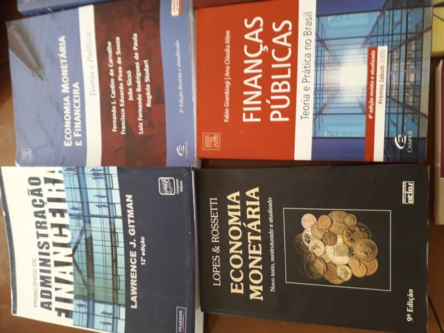 Livros Economia Administração Faculdade - Foto 3
