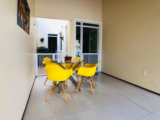 Casa plana em condomínio próximo a av. Maestro Lisboa - Foto 2