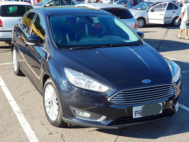 Ford Focus Sedan Titanium