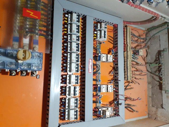Venda de caixa de distribuiçao de energia eletrica