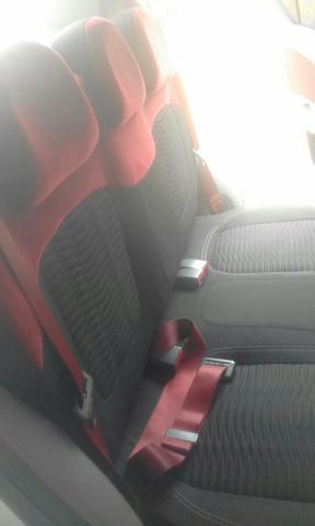 Aproveitem essa oportunidade incrível, Vende -se palio Sporting duologic,ano 2013 - Foto 2