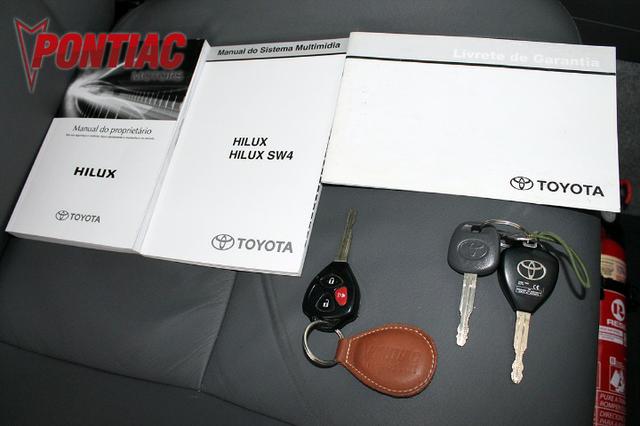 Toyota Hilux Diesel CD Srv 4X4 3.0 2014 - Foto 12