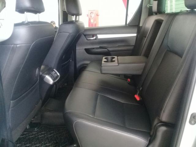 Toyota hilux cd srx 4x4 2.8 tdi 4x4 16v automatica - Foto 4
