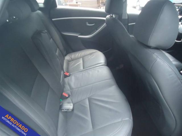HYUNDAI I30 1.8 4P AUTOMATICO - Foto 8