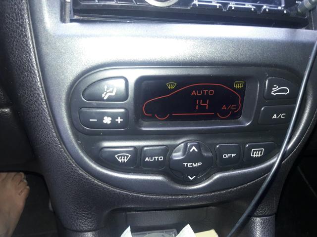 Vendo Peugeot 206sw feline ano 2006 R$12.500,00 - Foto 4