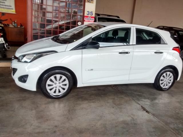 Hb20 1.0 Flex Completo Única Dona 2015 - Foto 17