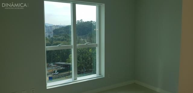 Apartamento com 3 suítes transformado em 02 suítes mais 01 dormitório, no bairro da Velha; - Foto 12