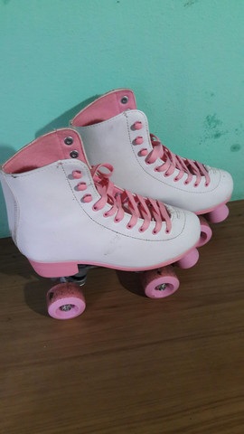 Vendo patins profissional ou troco por um celular - Foto 4