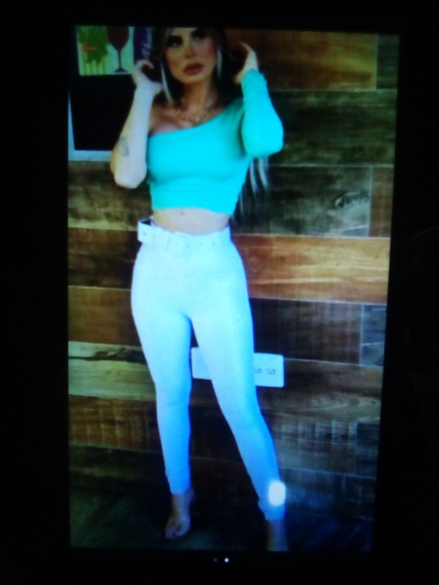 Calça feminina skiny com cinto - Foto 2